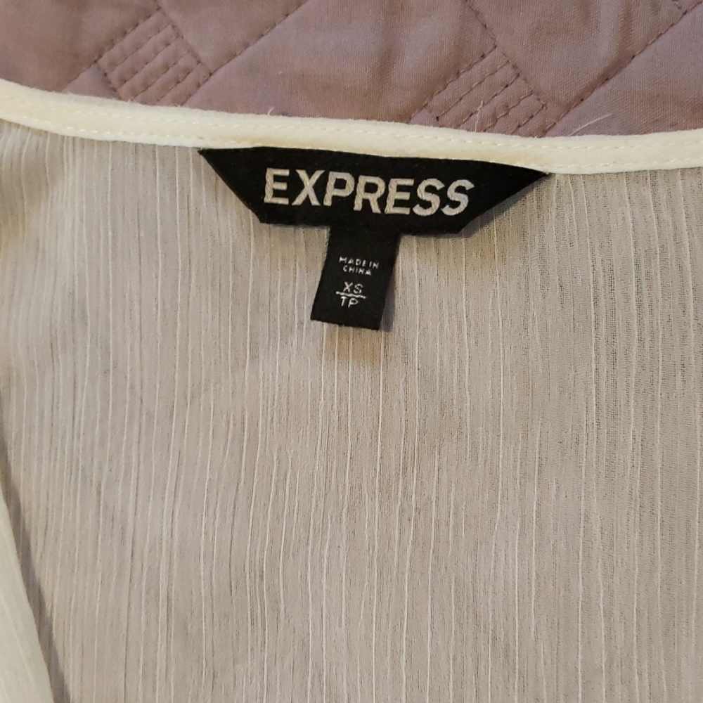 Express Top - Picture 5 of 5